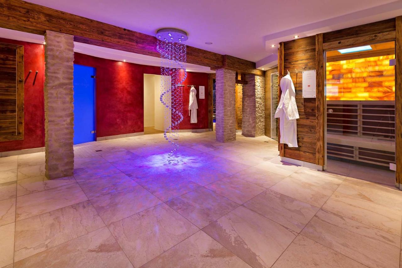Aparthotel 333 Mit Schwimmbad Kleinwalsertal Mittelberg Exteriér fotografie